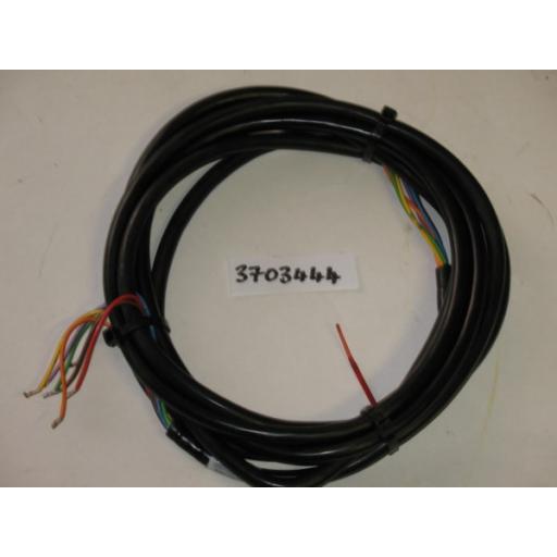 3703444 Cable space 3000