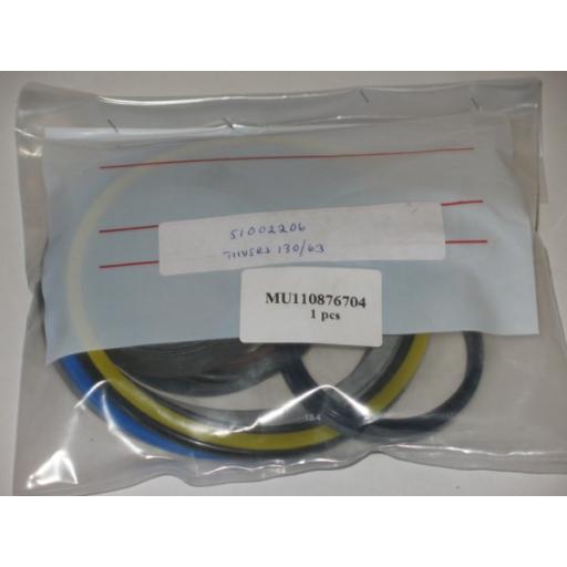 MU110876704 XR5 Main Ram seal kit